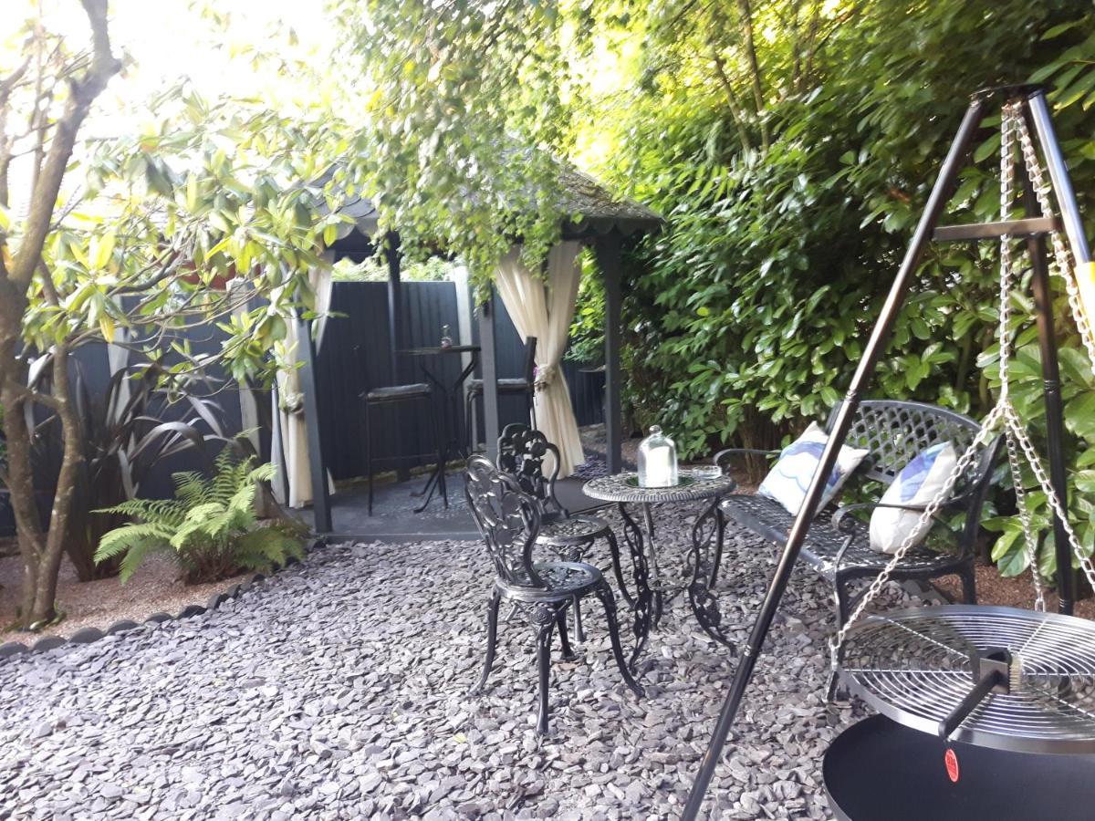 Ever Wanted To Go Off Grid Then This Is For You Sutton Coldfield Esterno foto